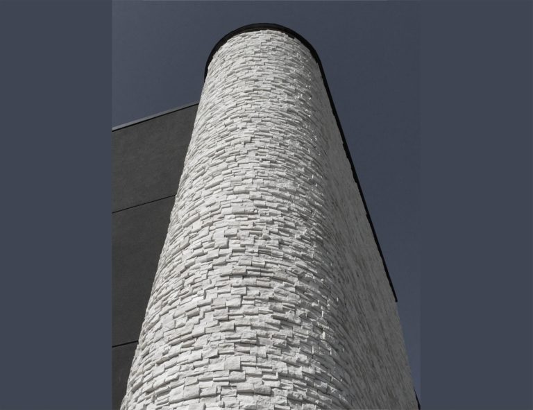 20150101_MemoryExpress_Edmonton109AV_Exterior6
