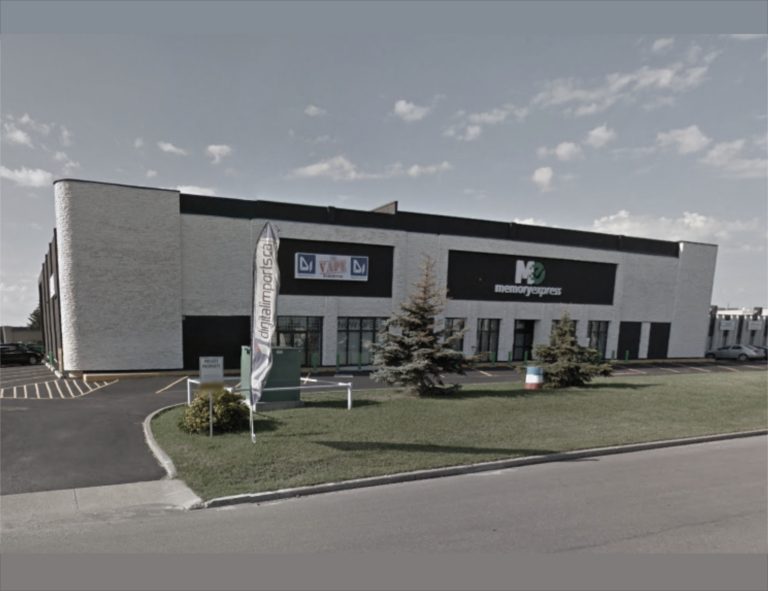 20150101_MemoryExpress_Edmonton109AV_Exterior8